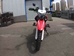 دراجة نارية رياضية مزدوجة